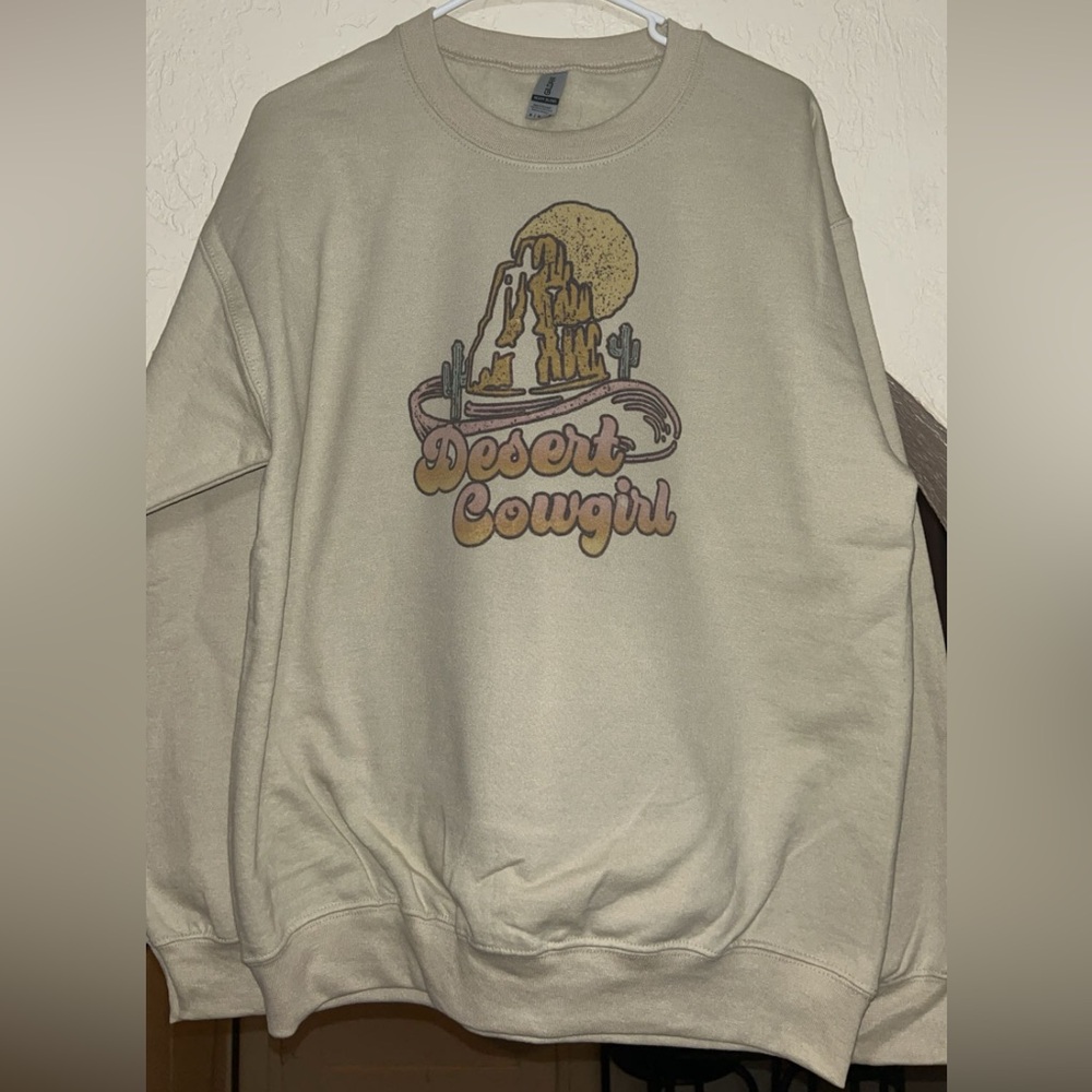 Brand new western crewneck